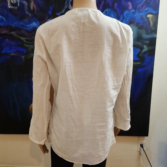 nineTy size L, white 100% cotton, tunic blouse with embroidered trim, v-neck - Picture 3 of 16